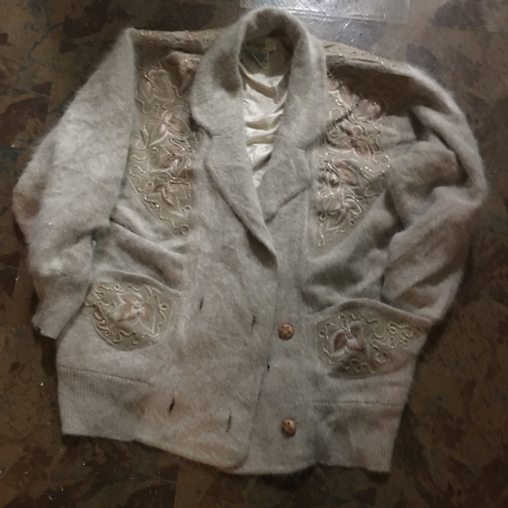 Gossip Girls sweaters from IMAGO